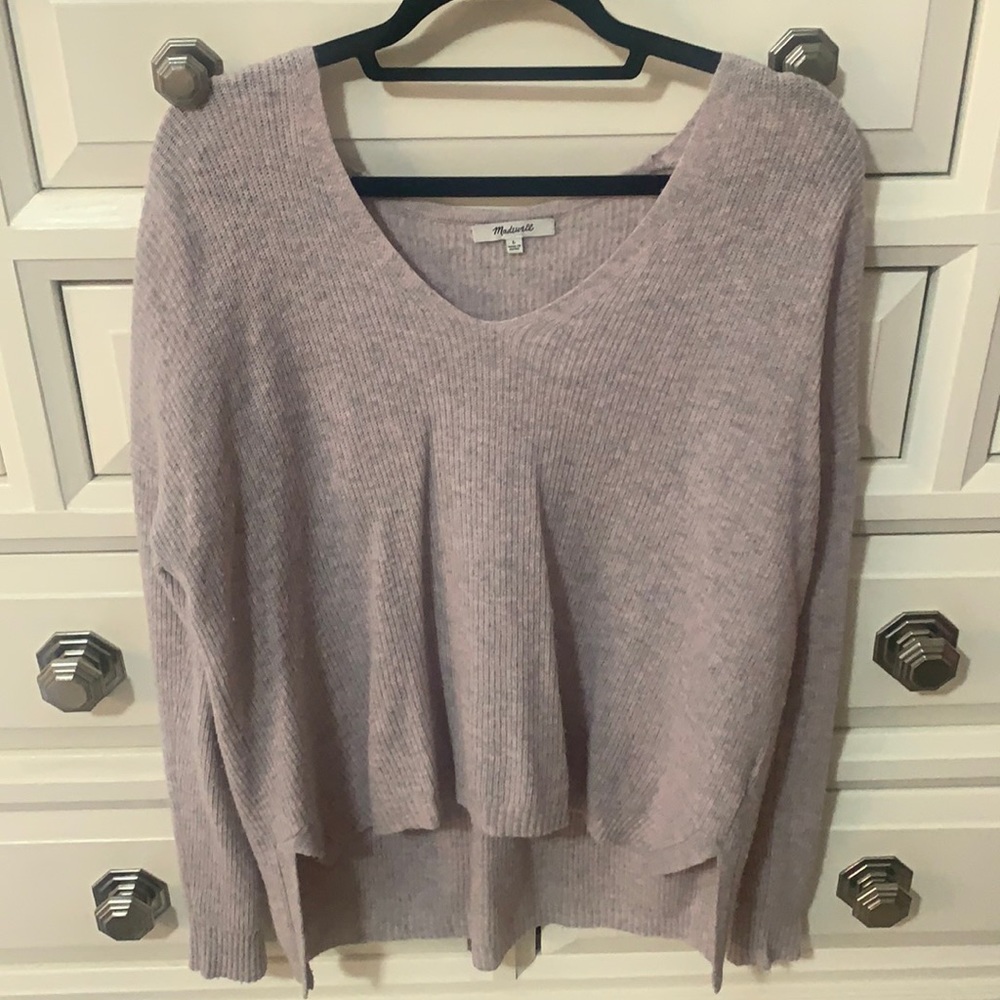 Madewell light pink V-neck sweater